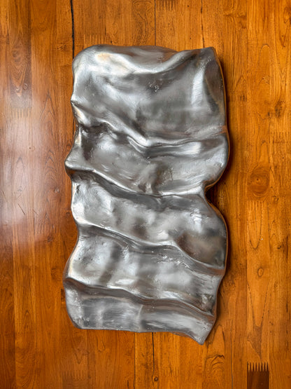 Silver Wave Wall Sculpture – Metallic 3D Wall Hanging