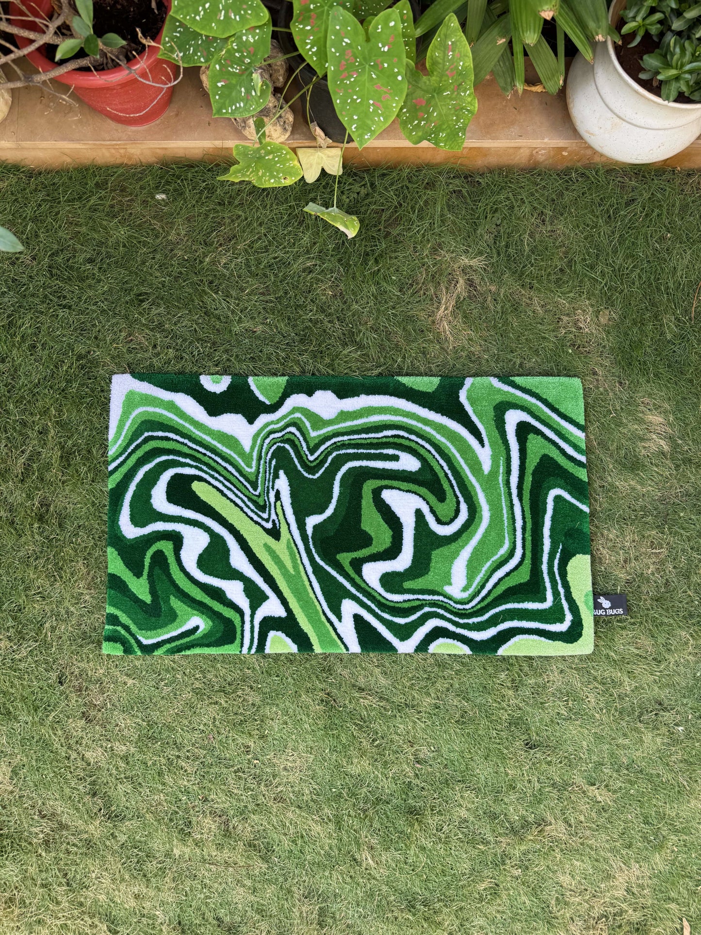Green Abstract Tufted Rug